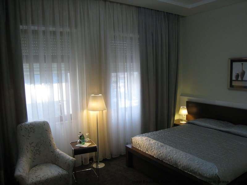 Boutique Hotel Kotoni ติรานา ห้อง รูปภาพ