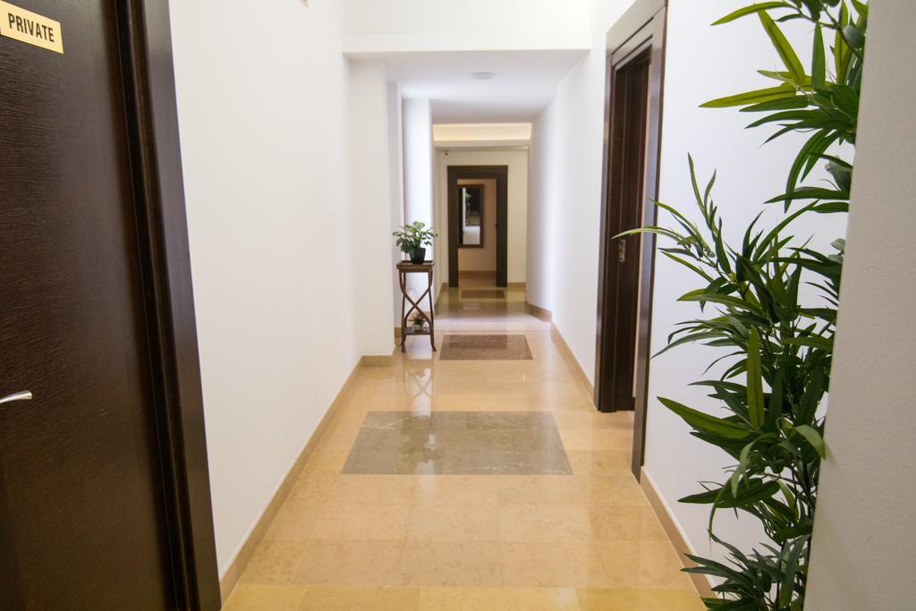 Boutique Hotel Kotoni ติรานา ภายนอก รูปภาพ
