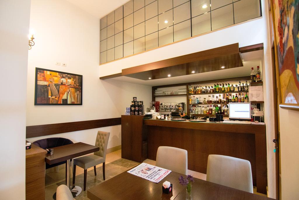 Boutique Hotel Kotoni ติรานา ภายนอก รูปภาพ
